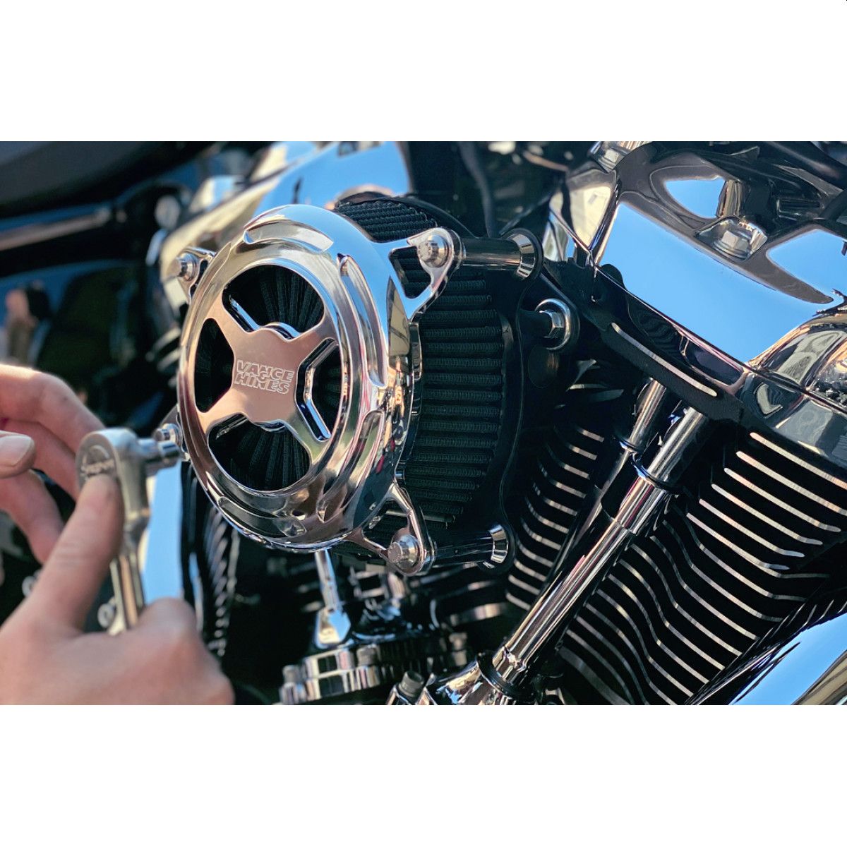 Sání VANCE & HINES pro HARLEY DAVIDSON SOFTAILS 2004-2017