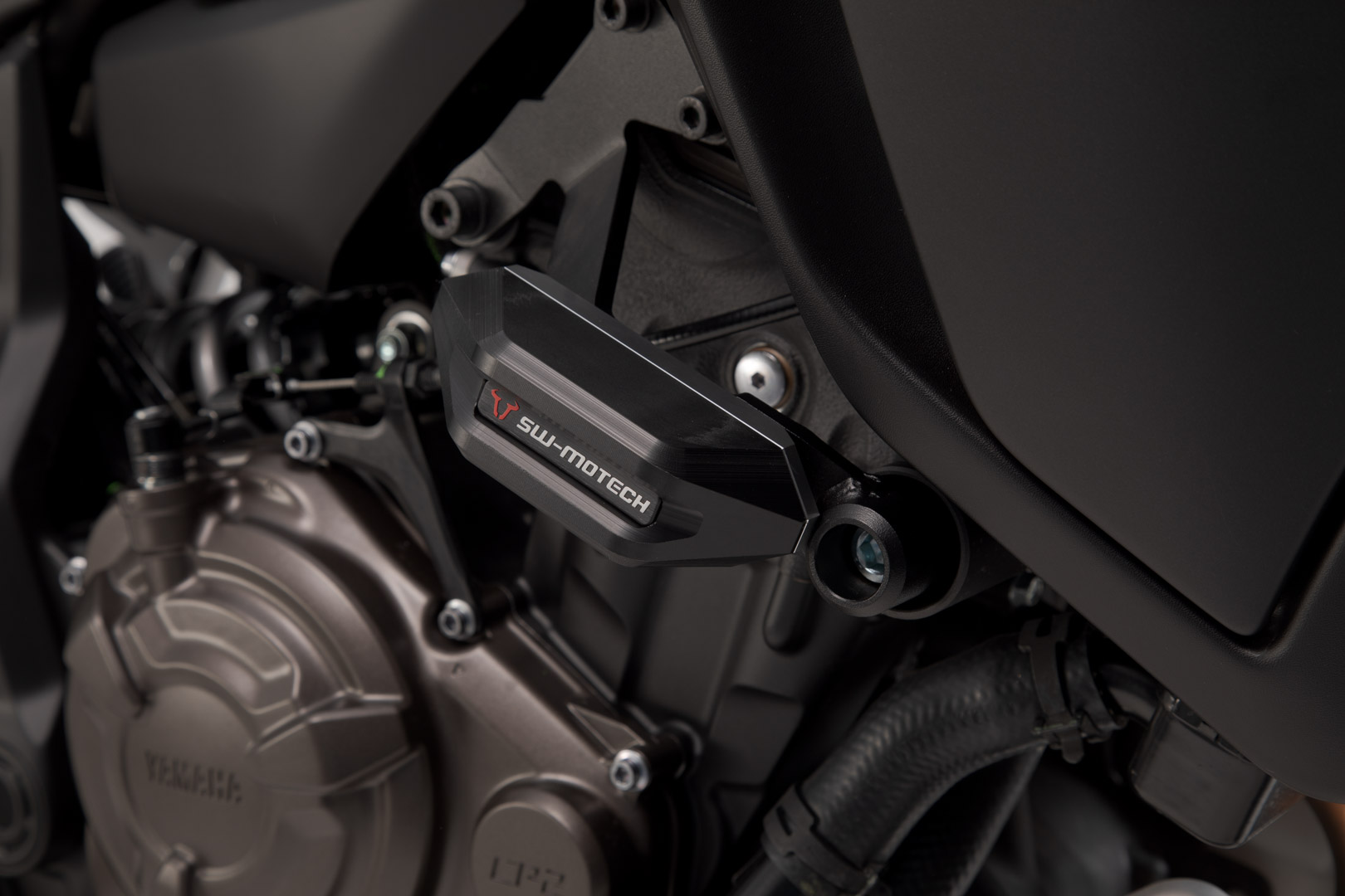 Padací protektory motocyklu SW-MOTECH pro YAMAHA MT-07 TRACER 2016-2020