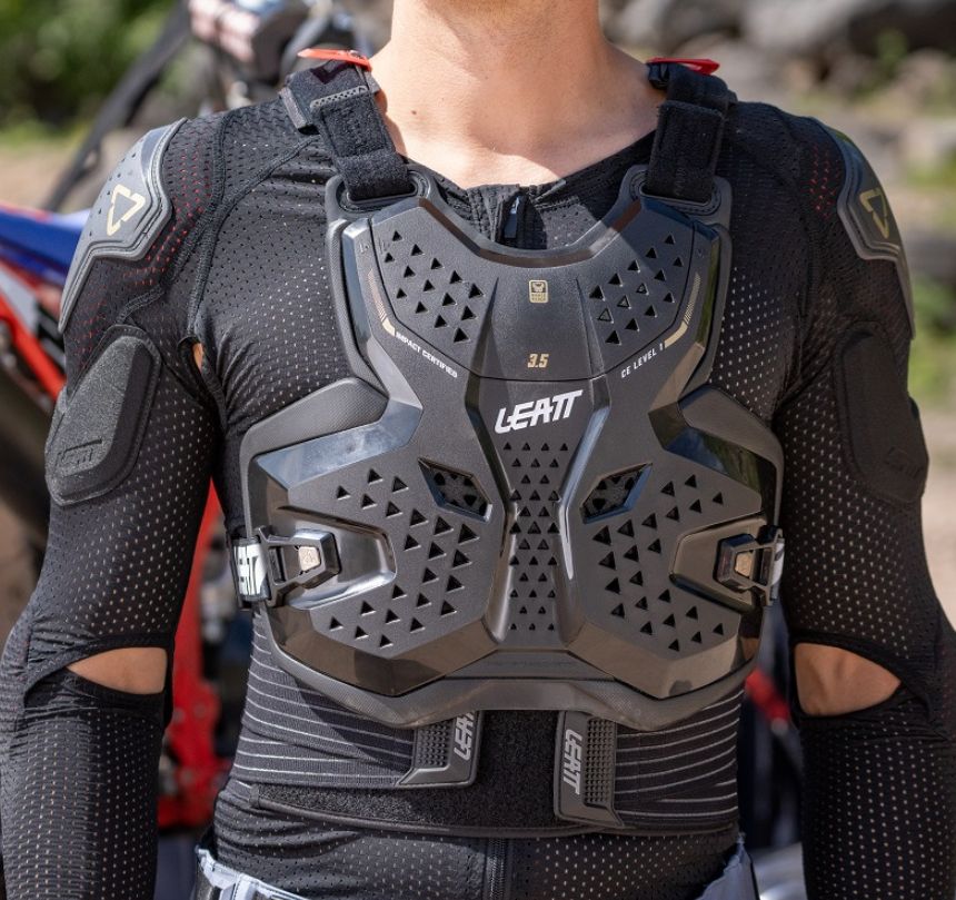 A Chránič těla / chráničová košile LEATT 3.5 BODY PROTECTOR GRAPHENE černá vel. XL