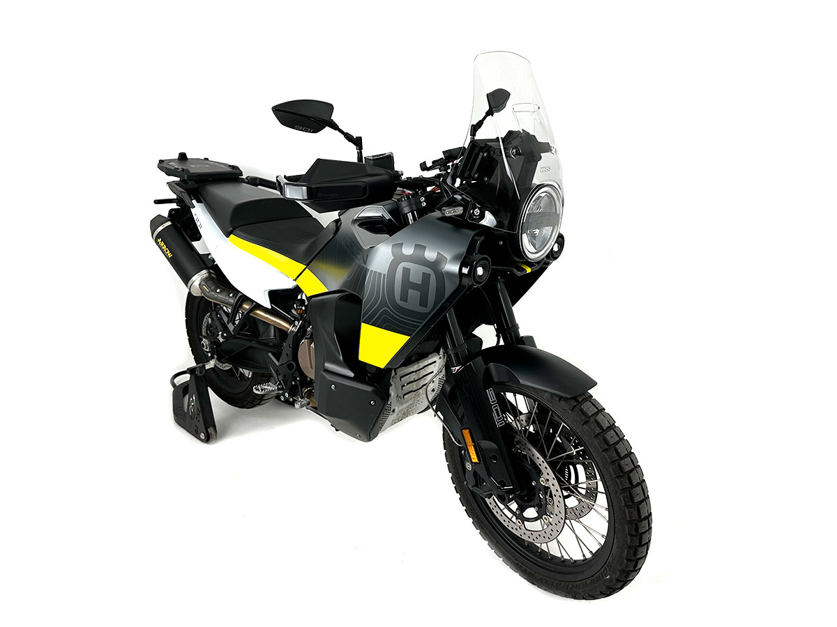 Plexi motocyklu WRS verze TOURING pro HUSQVARNA NORDEN 901 EXPEDITION rok 2023 barva čirá, výška plexi 33,5 cm 
