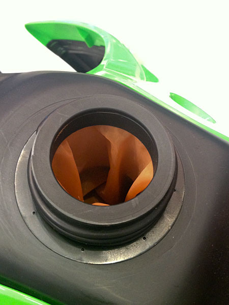 Vložka do nádrže motocyklu TWIN AIR FUEL FILTER pro HUSQVARNA TE150i rok 2020-2024