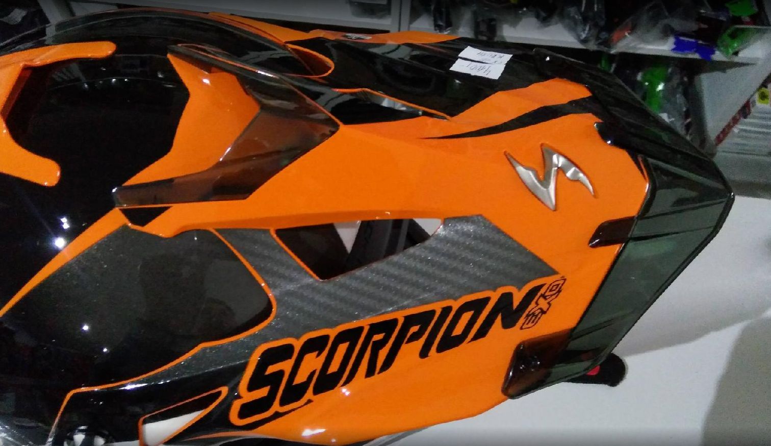 Prodloužení kšiltu motokrosové helmy SCORPION VX-20