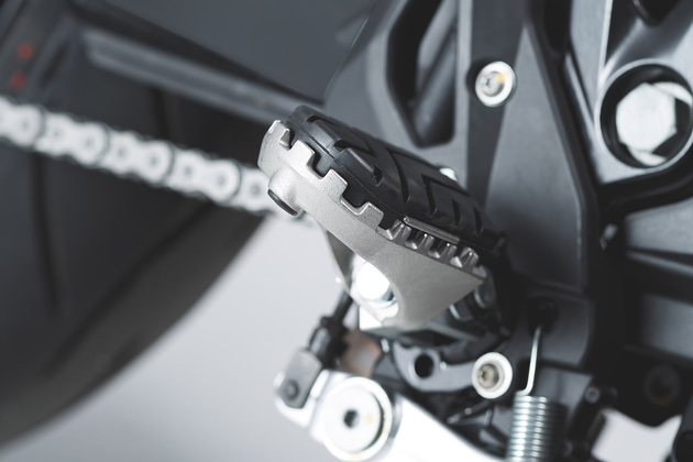Sada stupaček motocyklu SW MOTECH ION FOOTREST KITS pro BMW R nineT Scrambler/ GS 2016-2020