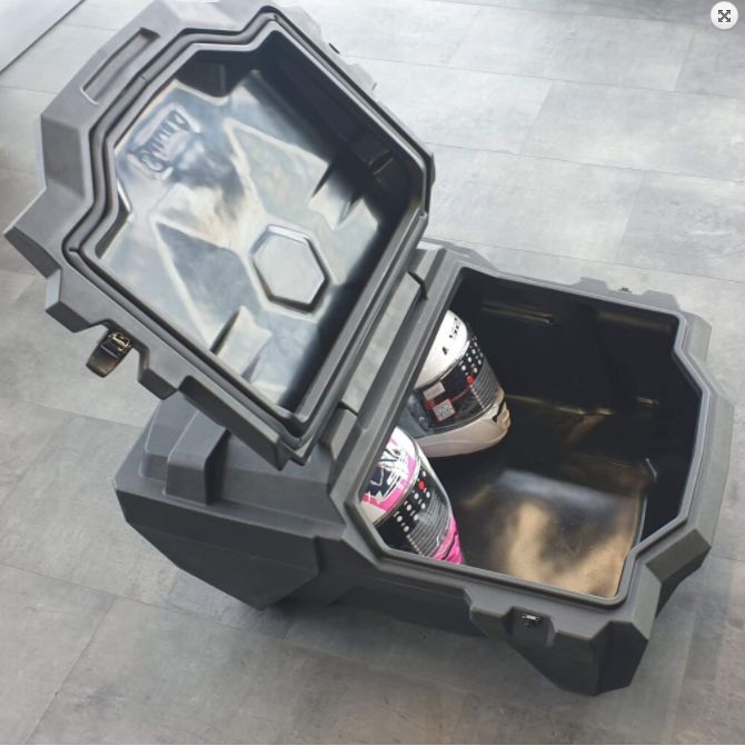 Velký uzamykatelný zadní box pro UTV/SxS SHARK Accessories UTV CARGO BOX UX140 černý