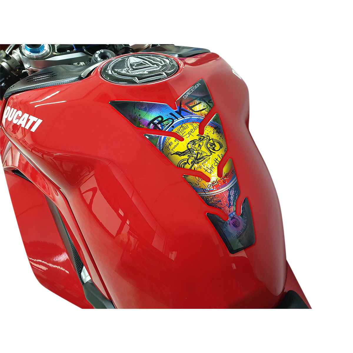 Samolepka - tank pad na nádrž motocyklu ONEDESIGN UNIVERSAL TANK PAD MAX BIKER 223 mm x 134 mm