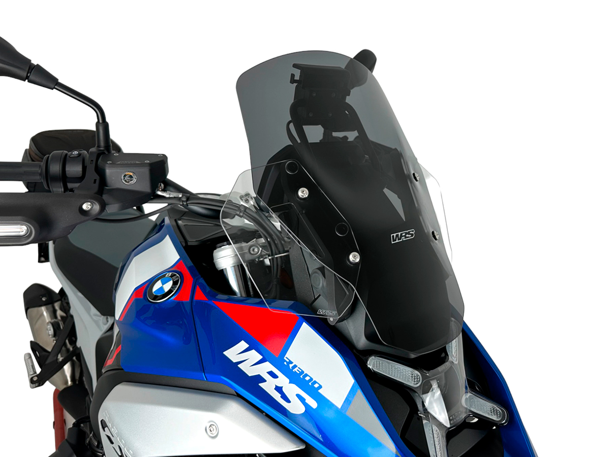 Plexi motocyklu WRS STANDARD BM089FS pro BMW R 1300 GS ABS rok 2023-2024 barva tmavě kouřová bez deflektorů 