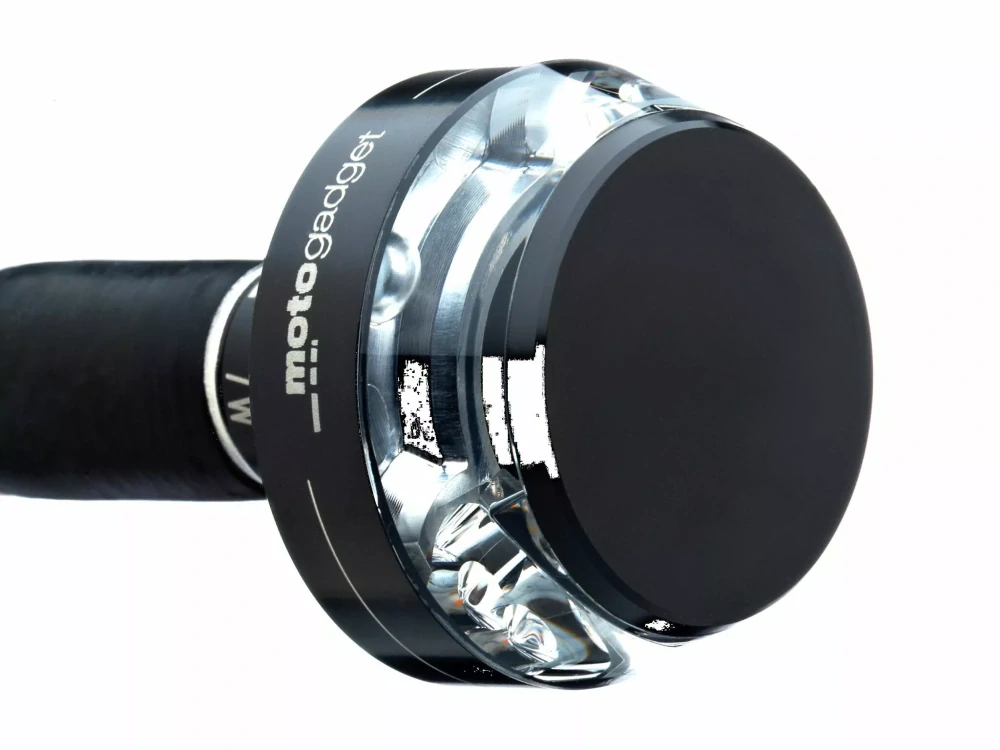 Homologovaný led motocyklový blinkr do konců řidítek MOTOGADGET TURN SIGNAL MO.BLAZE DISC - POZICE MONTÁŽE PŘEDNÍ PRAVÁ, barva černá