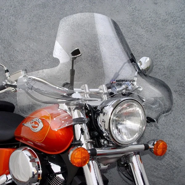 Plexi motocyklu NATIONAL CYCLE  PLEXISTAR N8202-01 pro HONDA VF 700C Magna rok 1984-1986 barva čirá, výška plexi 52 cm