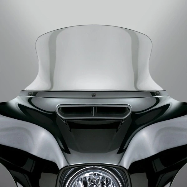 Plexi motocyklu NATIONAL CYCLE verze střední N20408 pro HARLEY DAVIDSON Trike modely rok 2014–2025 barva čirá, výška plexi 29,2 cm 