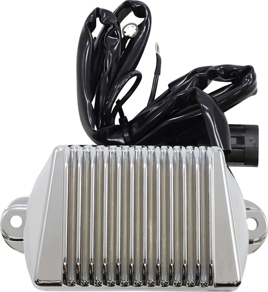 Regulátor dobíjení / regulátor napětí DRAG SPECIALTIES PREMIUM VOLTAGE REGULATOR pro HARLEY DAVIDSON FLHT/ FLHR/ FLTR rok 2002-2003 barva chromová 