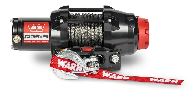 Elektrický naviják pro ATV a UTV WARN MODEL R35-S SYNTHETIC ROPE WINCH 110030 se syntetickým lanem (15 m x 4,8 mm), tažná síla 1588 kg (3500 lb)