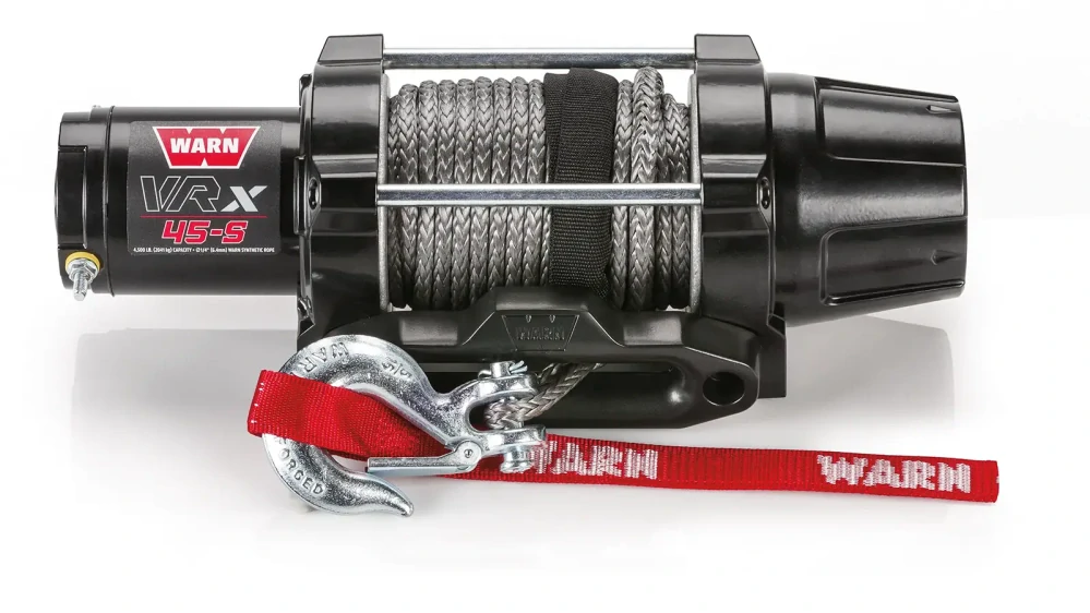 Elektrický naviják pro ATV a UTV WARN 101040 se syntetickým lanem MODEL VRX 45-S tažná síla 2041 kg (4 500 lb), délka lana 15,24 m x průměr 6,35 mm