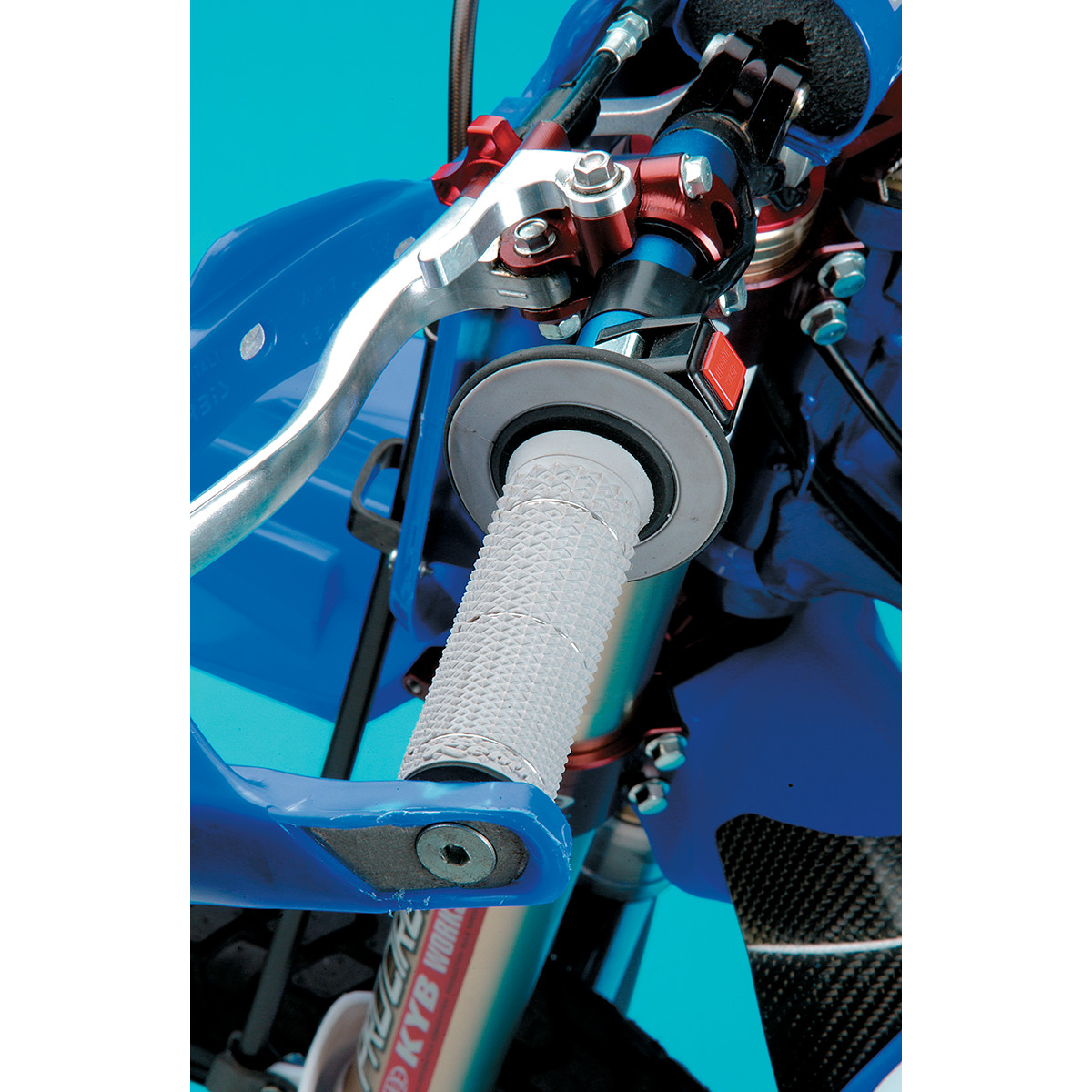 Motokrosové rukojeti - gripy RENTHAL DUAL COMPOUND šedá/černá, tvrdost medium 