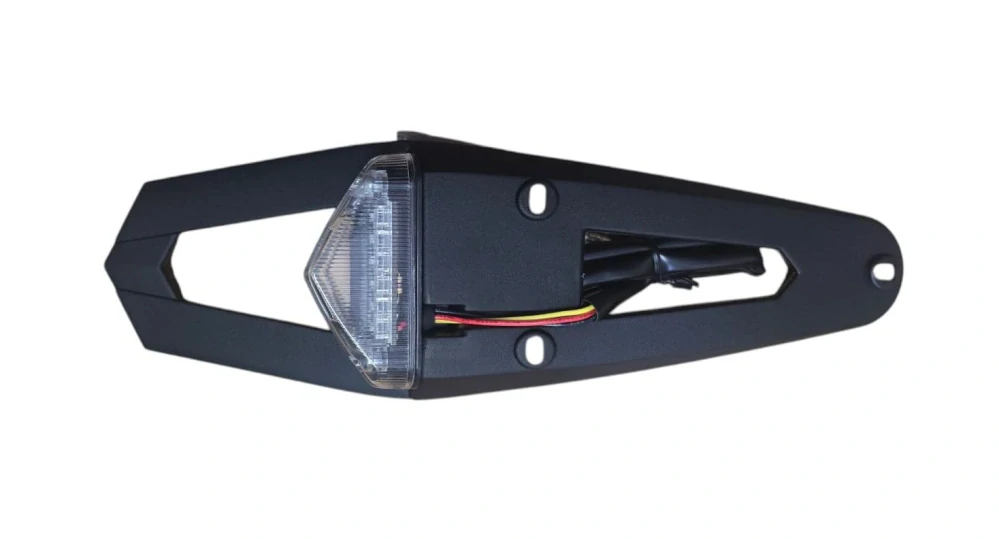 Držák SPZ se světlem POLISPORT RS LED TAILLIGHT barva plastu černá, čiré sklo 8569500001