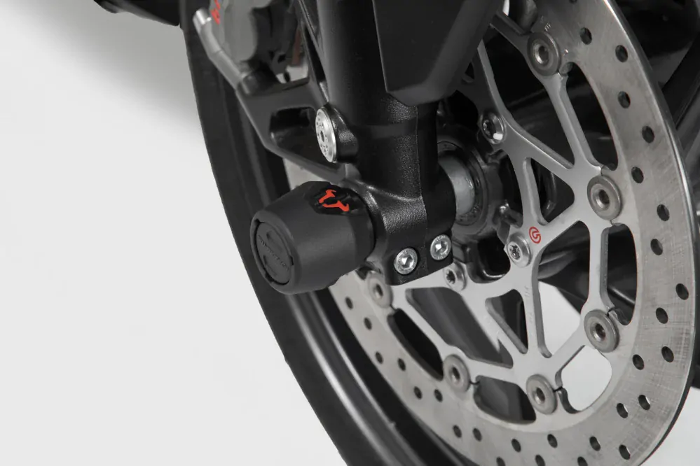 Padací protektory do osy předního kola motocyklu SW-MOTECH pro KAWASAKI Ninja 650 2016-2020