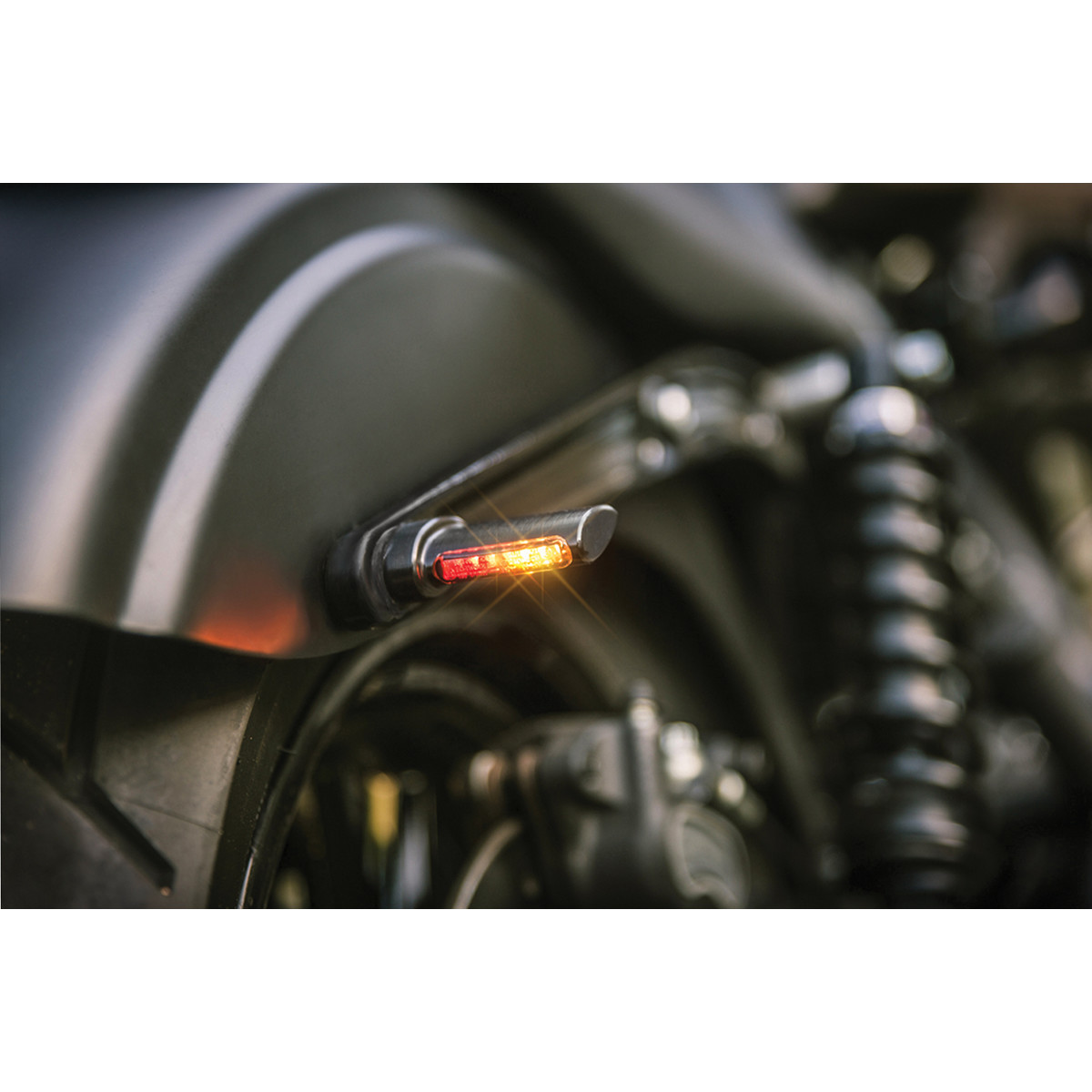 Led zadní světlo,blinkr, brzdové světlo HEINZ BIKES LED 3-in-1 Black pro motocykly HD viz popis - PÁR 