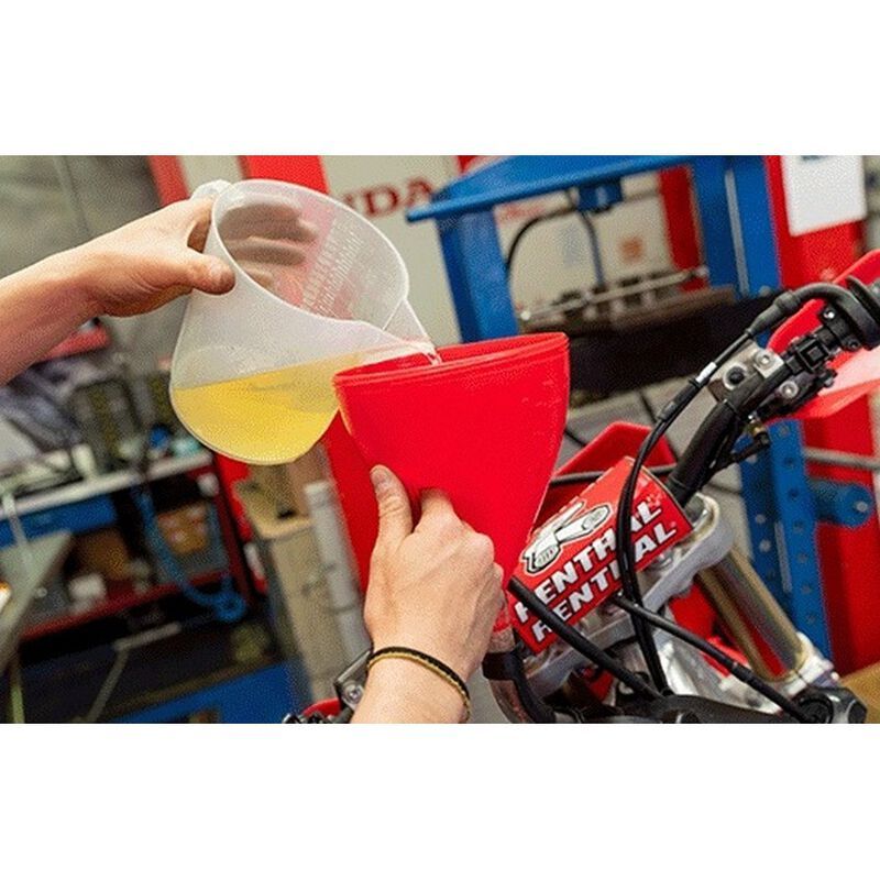 Trychtýř pro nalévání POLISPORT PROOCTANE MULTIPURPOSE FUNNEL 