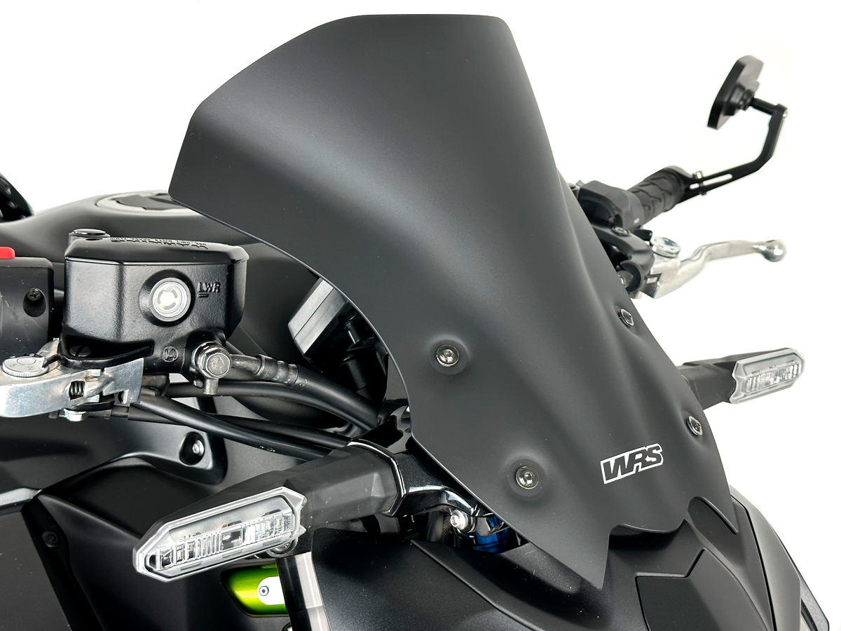 Plexi motocyklu WRS verze TOURING pro motocykly KAWASAKI Z 900 ABS rok 2020-2024, výška 31 cm, šíře 37 cm, , barva matná černá