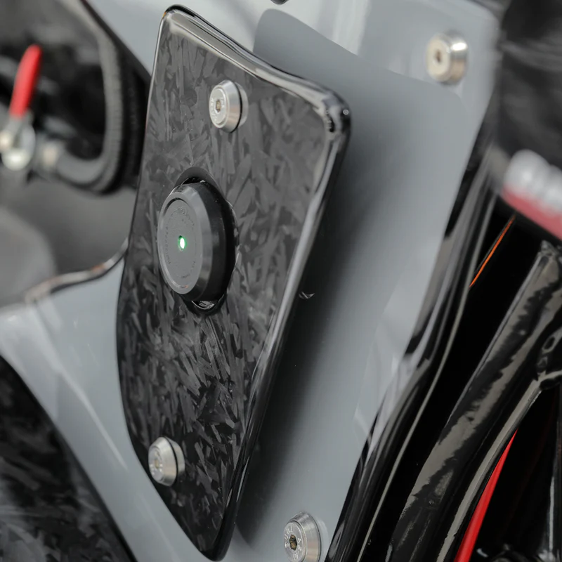 Digitální zámek zapalování motocyklu MOTOGADGET MO.LOCK DIGITAL IGNITION LOCK AND ACCESSORIES