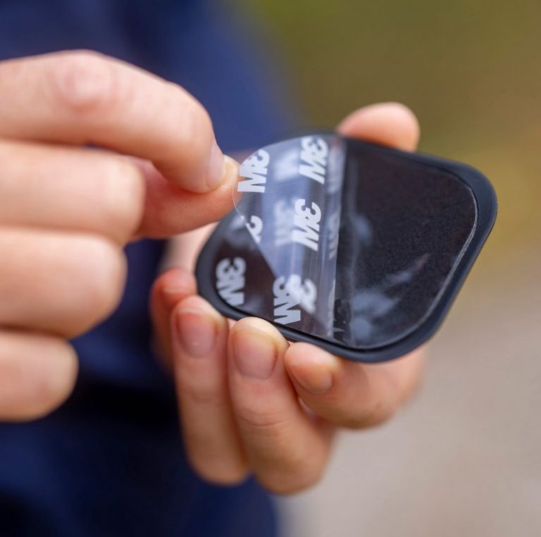 Univerzální držák mobilního telefonu SP CONNECT UNIVERSAL INTERFACE SPC+ a držák na zrcátko MIRROR MOUNT 52501