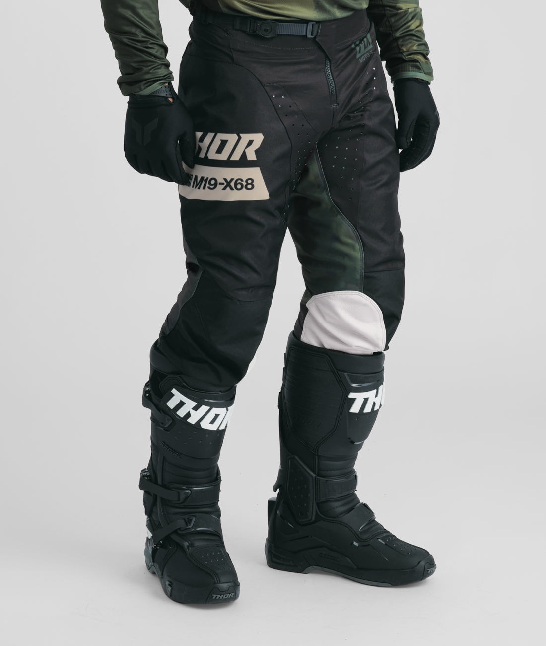 Motokrosové / enduro kalhoty THOR LAUNCHMODE BLEACH barva černá/camo zelená 
