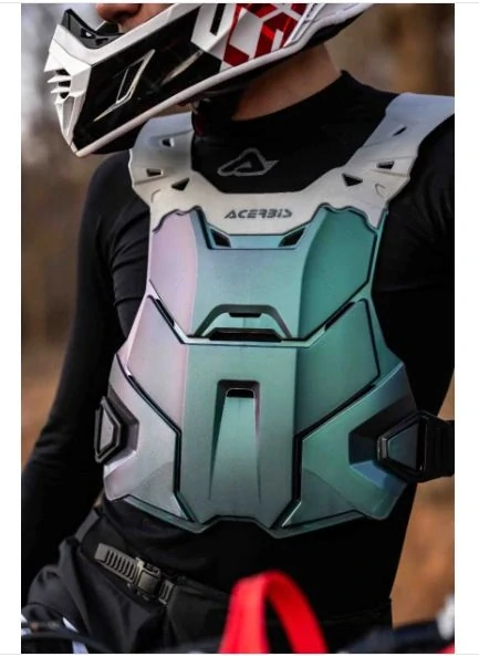 Motokrosový chránič hrudi a zad ACERBIS ROOST DEFLECTOR LINEAR pro jezdce s výškou mezi 165 cm a 190 cm, barva chameleon