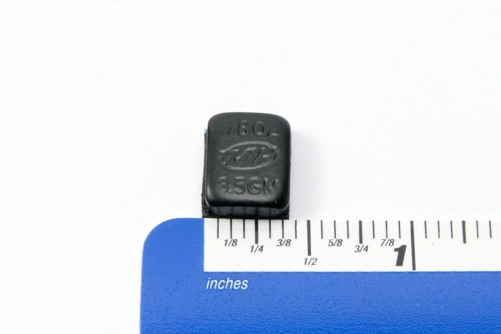 Závaží s lepící vrstvou pro vyvážení motocyklového kola MOTION PRO WHEEL WEIGHTS STEEL barva černá, 144 ks o váze 3,5 g (ks)