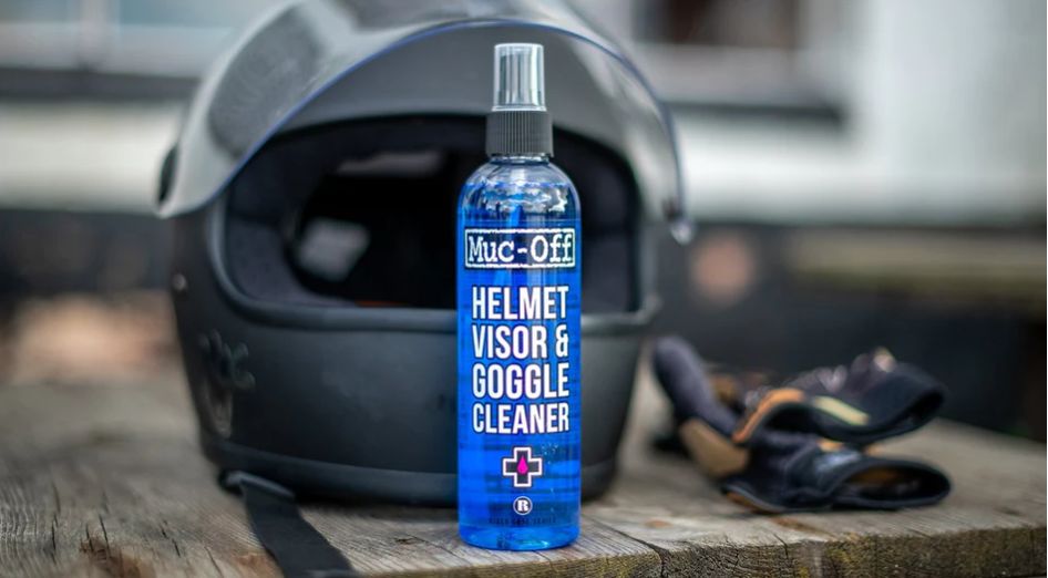 Čistič na přilby a hledí MUC-OFF VISOR LENS GOGGLE CLEANER 32 ml