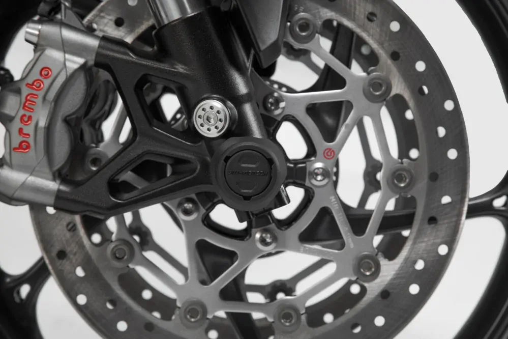 Padací protektory do osy předního kola motocyklu SW-MOTECH pro YAMAHA MT-09 2013-2016