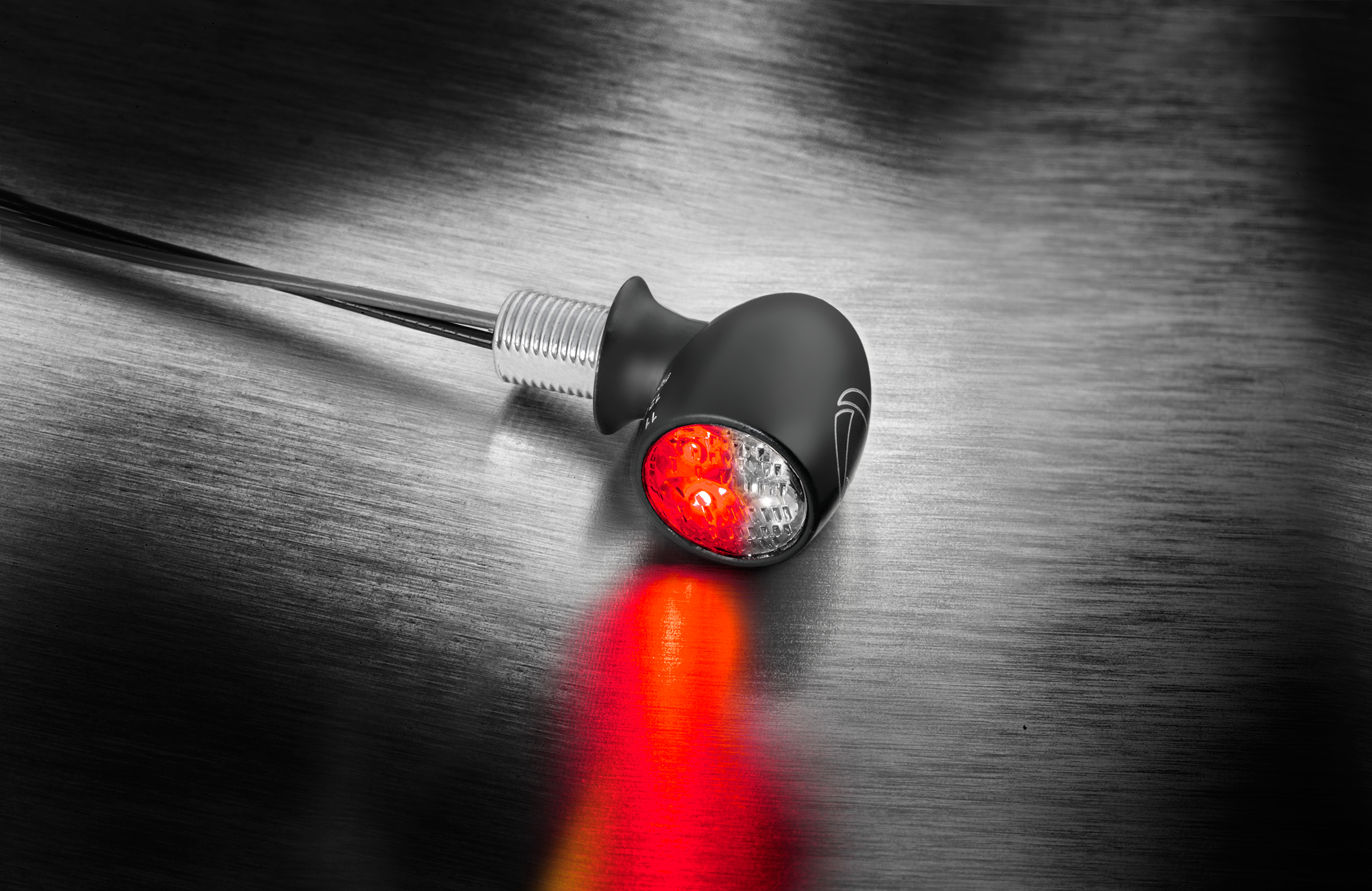 Zadní světlo/brzdové světlo/blinkr KELLERMANN ATTO DF BLK R - BARVA ČERNÁ/ČÍRÉ SKLÍČKO 