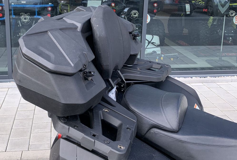 Uzamykatelný zadní box na čtyřkolku SHARK Accessories ATV CARGO BOX AX92 černý