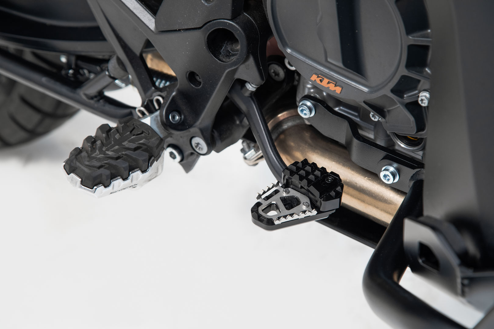 Prodloužení brzdového pedálu motocyklu SW MOTECH pro KTM Adventure 990 2006-2011
