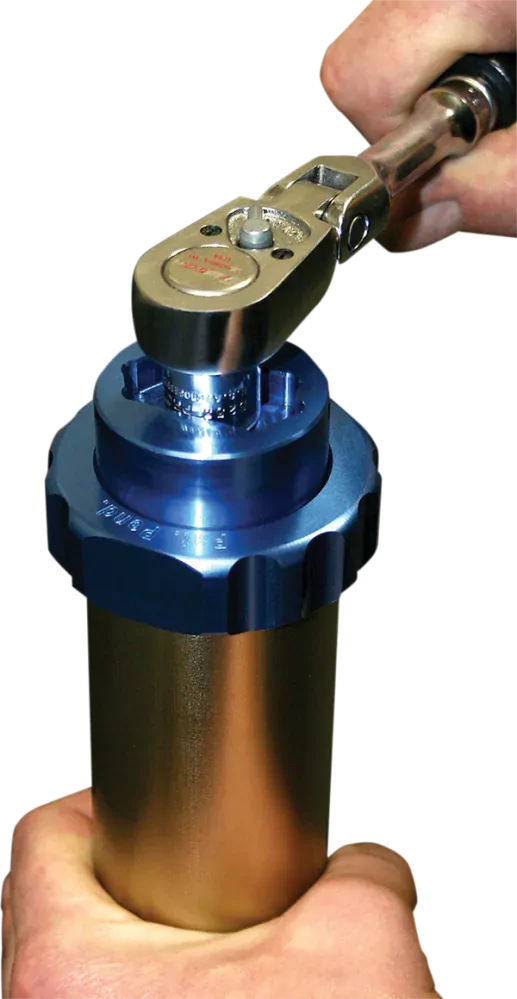 a Přípravek pro demontáž vidlice SHOWA 50 mm MOTION PRO Showa Twin Chamber Fork Cap Tool 08-0565