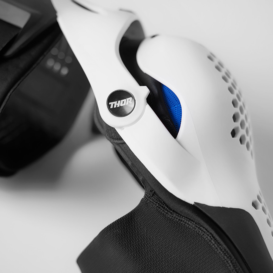 Kolenní kloubové chrániče THOR SENTINEL LTD bílá/černá/modrá - pár velikost S/M 