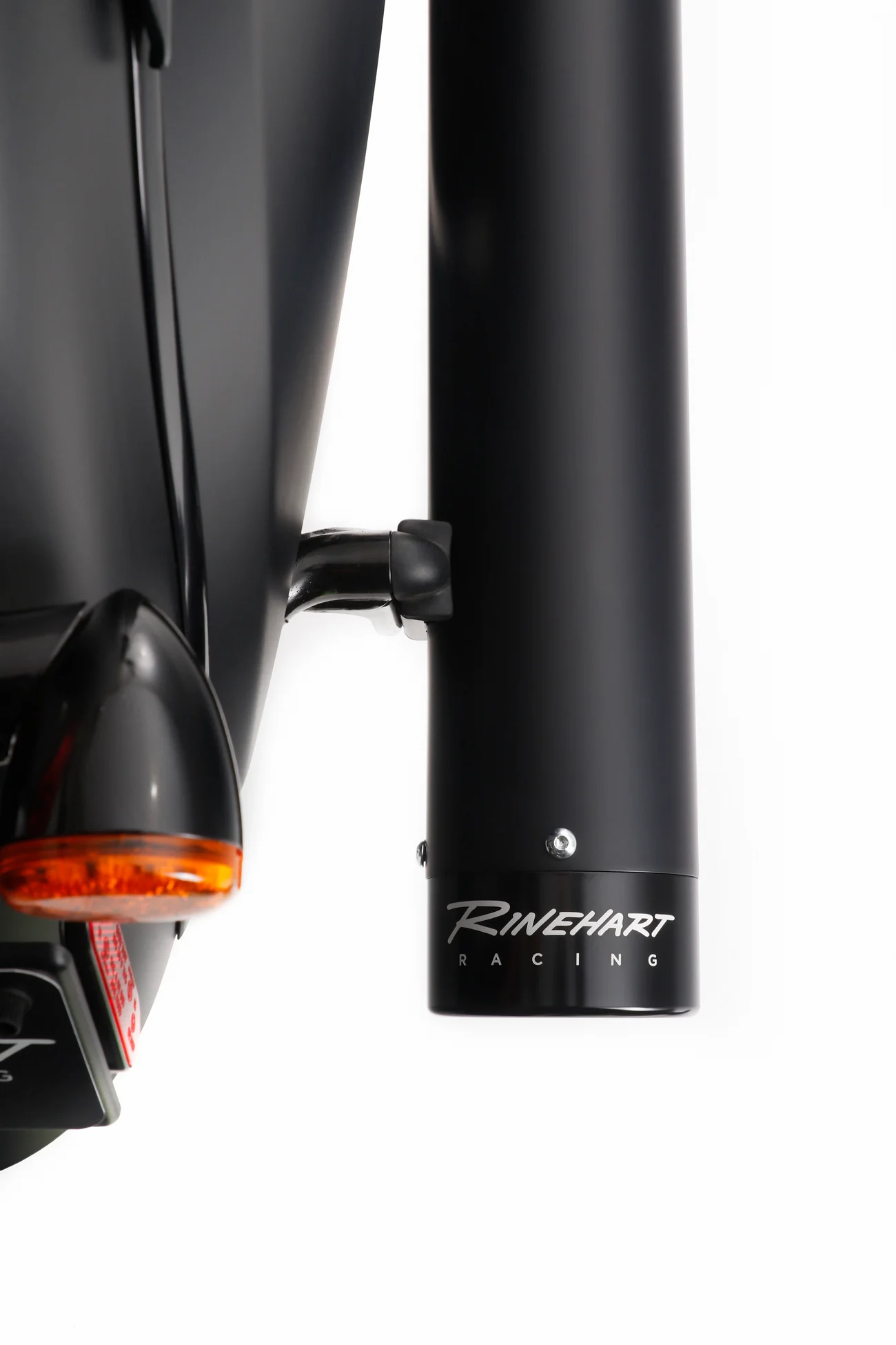 Koncovky výfuku RINEHART RACING MUFFLER DBX 40 4" pro motocykly INDIAN od roku 2014 a výše VIZ POPIS - černá barva / černé zakončení  