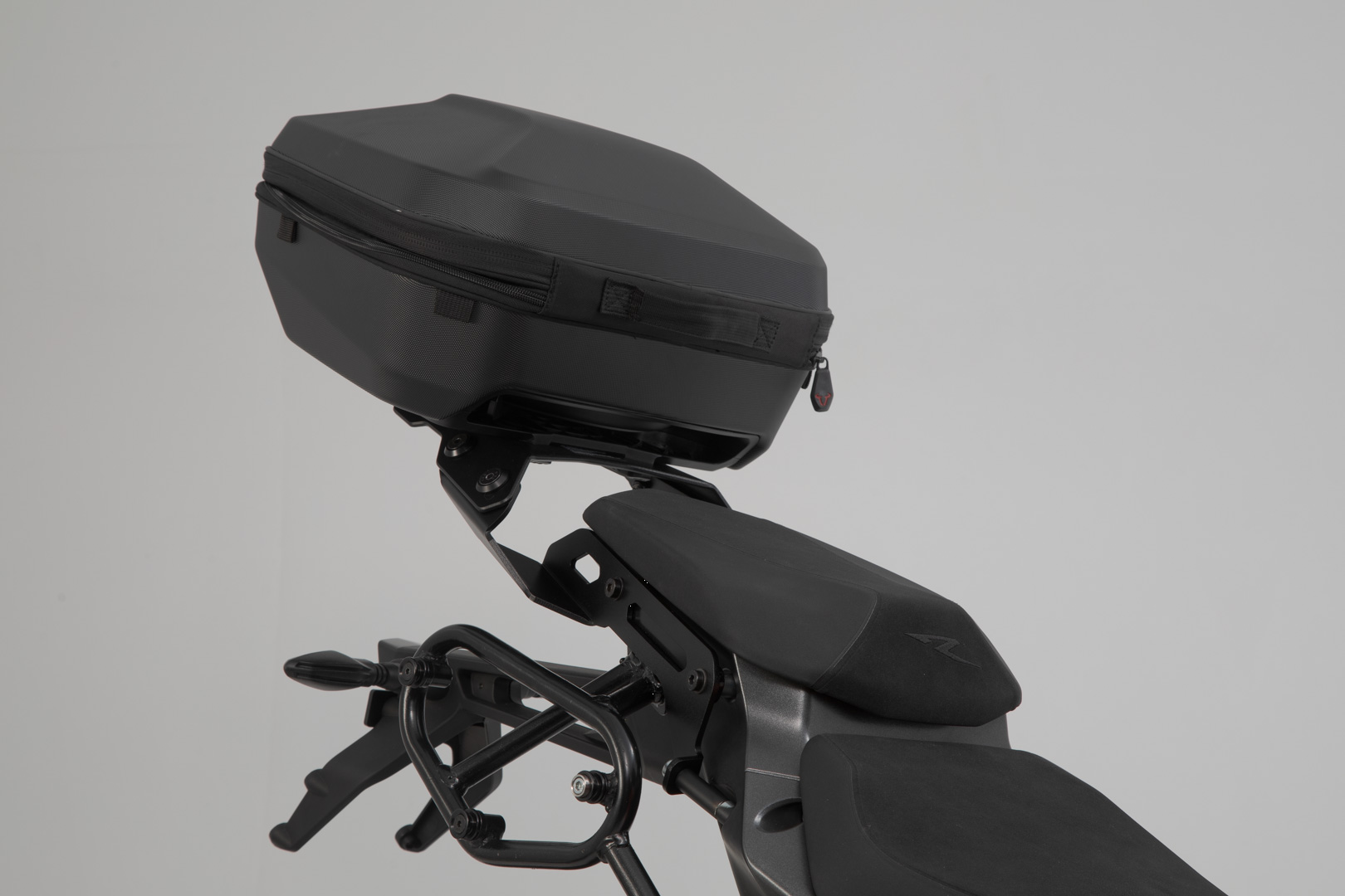 Odolný nosič kufru SW MOTECH pro motocykl KTM Super Duke 1290 R rok 2019-2024