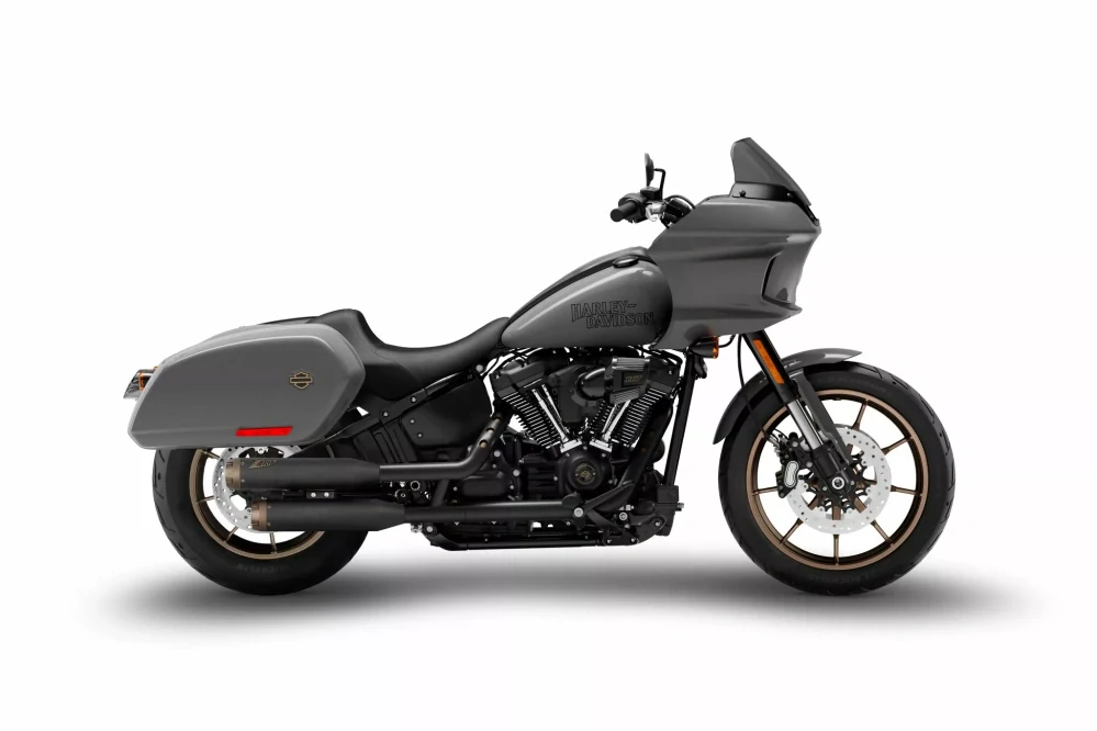 Homologované koncovky výfuku motocyklu ZARD SLIP ON MUFFLERS HOMOLOGACE E4/E5 pro motocykl HARLEY DAVIDSON LOW RIDER ST / S rok 2017-2024 , barva černá/bronzová 