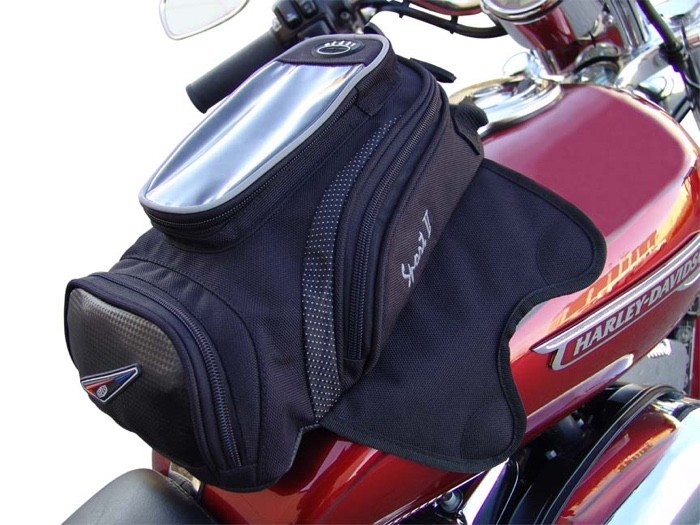 Tank bag na nádrž motocyklu GEARS LUGGAGE TANK BAG 100196-1 uchycení na magnet