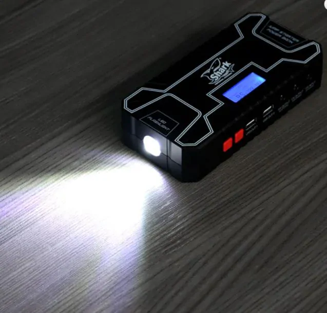 Výkonná multifunkční voděodolná powerbanka SHARK BATTERY JUMP STARTER EPS-400