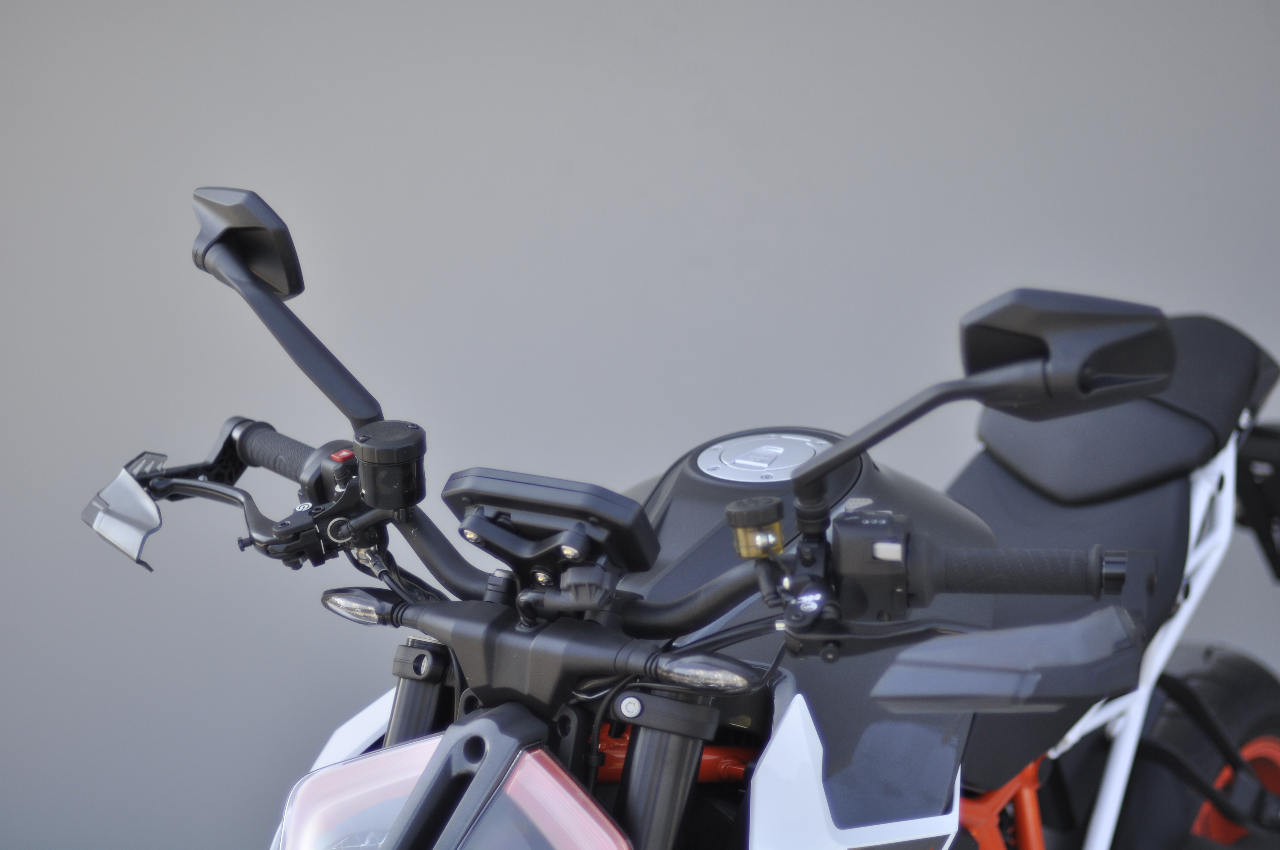 Sada motocyklových krytů/chráničů páček BARKBUSTERS LEVER GUARD AERO-GP pár