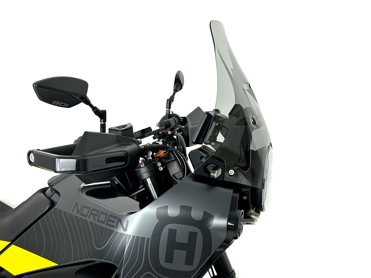 Plexi motocyklu WRS verze CAPONORD pro HUSQVARNA NORDEN 901 ABS rok 2022-2023 barva čirá, výška plexi 40 cm 
