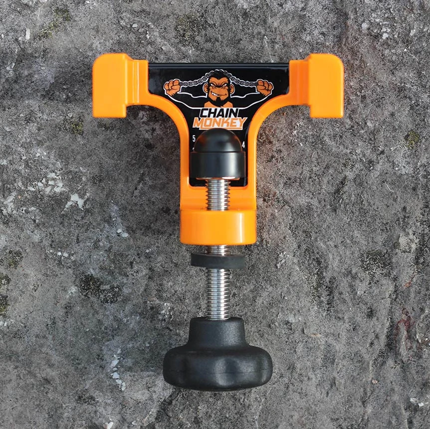Měřič napnutí řetězu motocyklového řetězu TRU TENSION MOTORCYCLE CHAIN TENSIONING TOOL