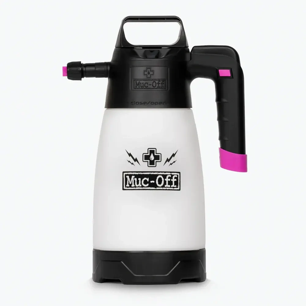 Detailingová sada 7V1 pro mytí motocyklu a jízdních kol MUC-OFF SPRAYER KIT 21461