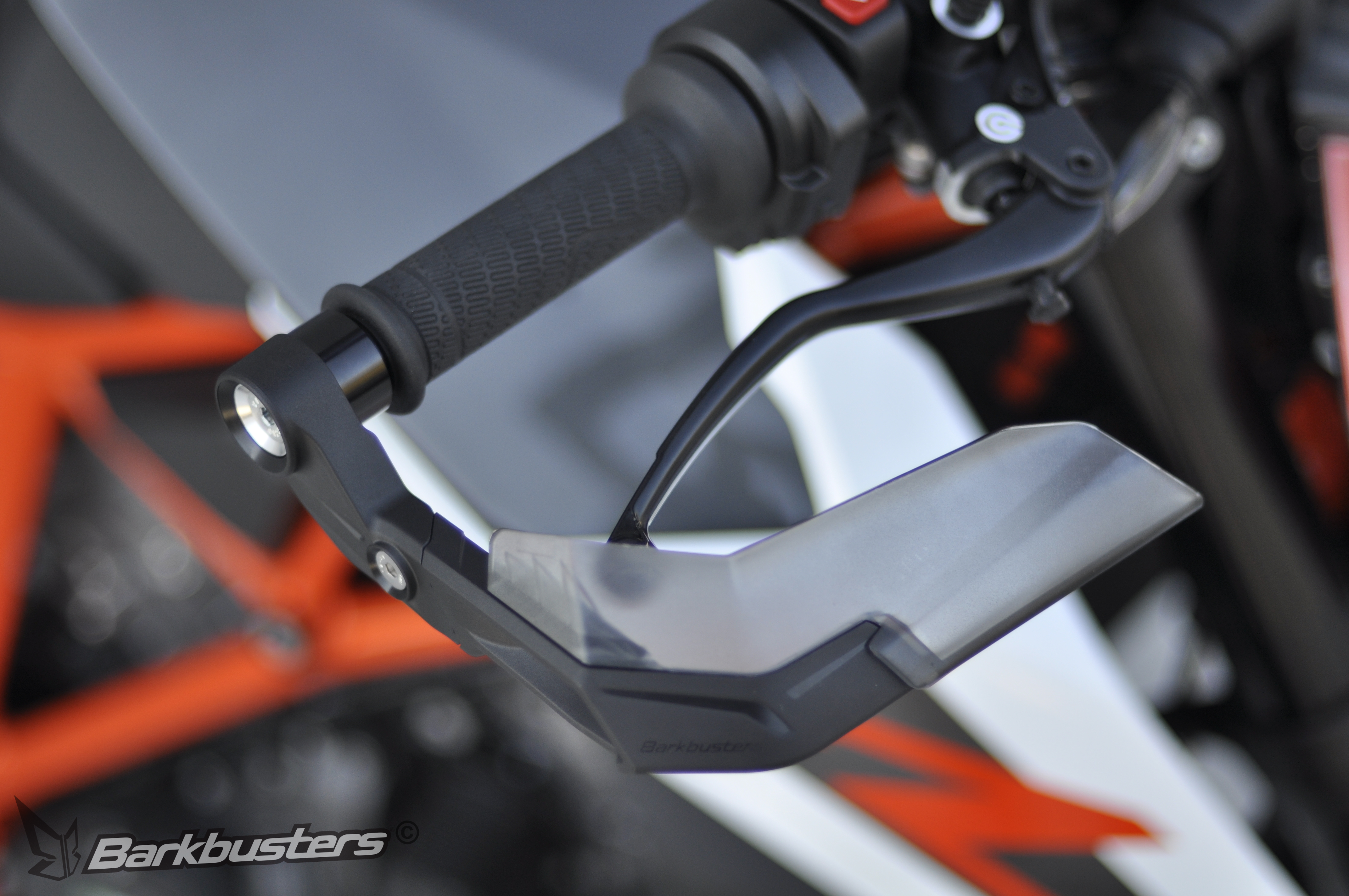 Sada motocyklových krytů/chráničů páček BARKBUSTERS LEVER GUARD AERO-GP pár