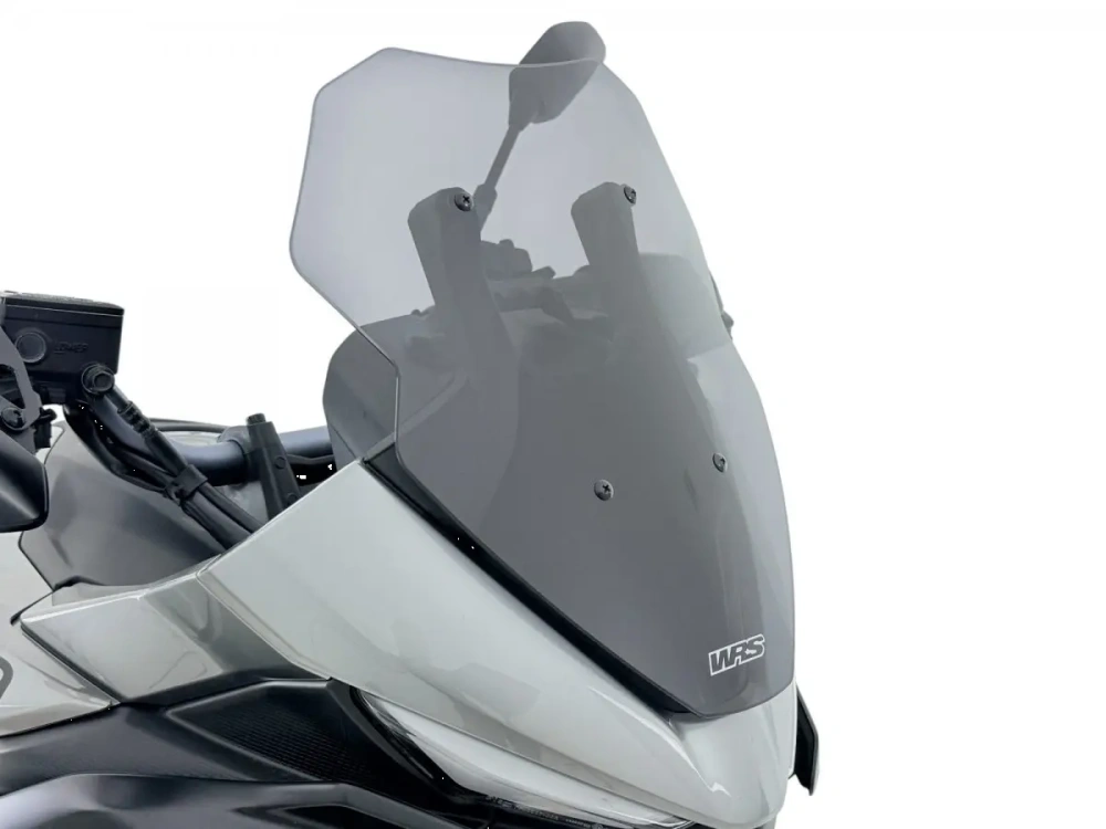 Plexi motocyklu WRS verze SPORT pro YAMAHA RACER 7 / GT rok 2025-2026 barva tmavě kouřová, výška 39 cm