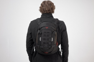 Textilní batoh SW-MOTECH BACKPACK PRO COSMO černý, objem 17 litrů 
