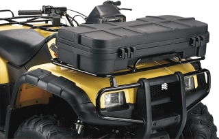 Pevný přední úložný plastový box na čtyřkolku MOOSE OFFROAD TRUNK FRONT CARGO MOOSE barva černá, objem 64 litrů