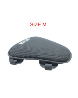 Přídavná podložka na sedadlo motocyklu OJ ATMOSFERE SEAT PAD COMFORT 3D velikost M rozměry 18x27x29 cm
