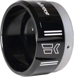 Zakončení koncovky výfuku KHROME WERKS pro výfuky s vnějším průměrem 11,5 cm (4,5") KOUŘOVÝ SATIN CHROME KLASSIC TIP pozice umístění pravá strana