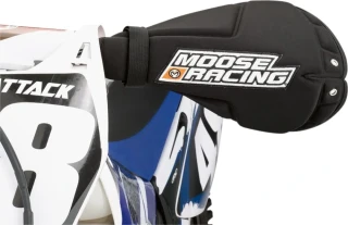 Návleky na řidítka k ochraně rukou před chladem MOOSE OFFROAD FOAM HANDGUARDS barva černá-pár